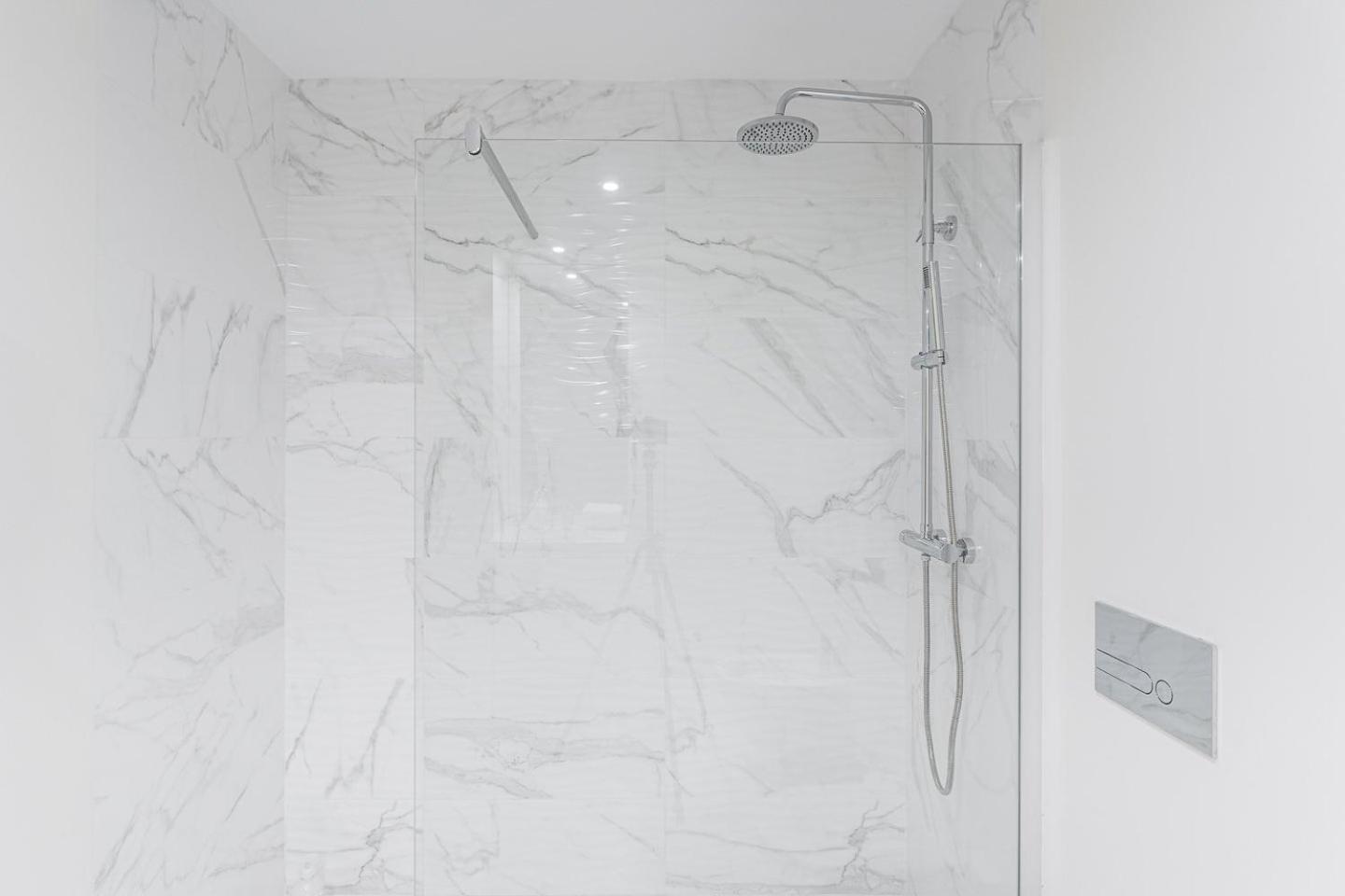 Guestready - Sleek Monochromatic In Bonfim Apartment Porto Luaran gambar